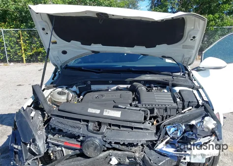 2015 Volkswagen Golf Gti 2.0T S 2-Door z USA, uszkodzony, nr VIN 3VWYT7AU7FM047081